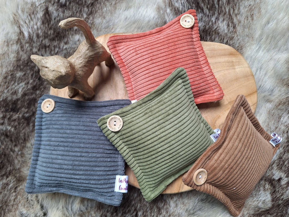 🐱 Coussin velours – Image 8